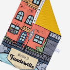 Fundertable Türklappe im Stadt-Design „Funderville“ mit Häuserfassade und gelber Waffelrückseite