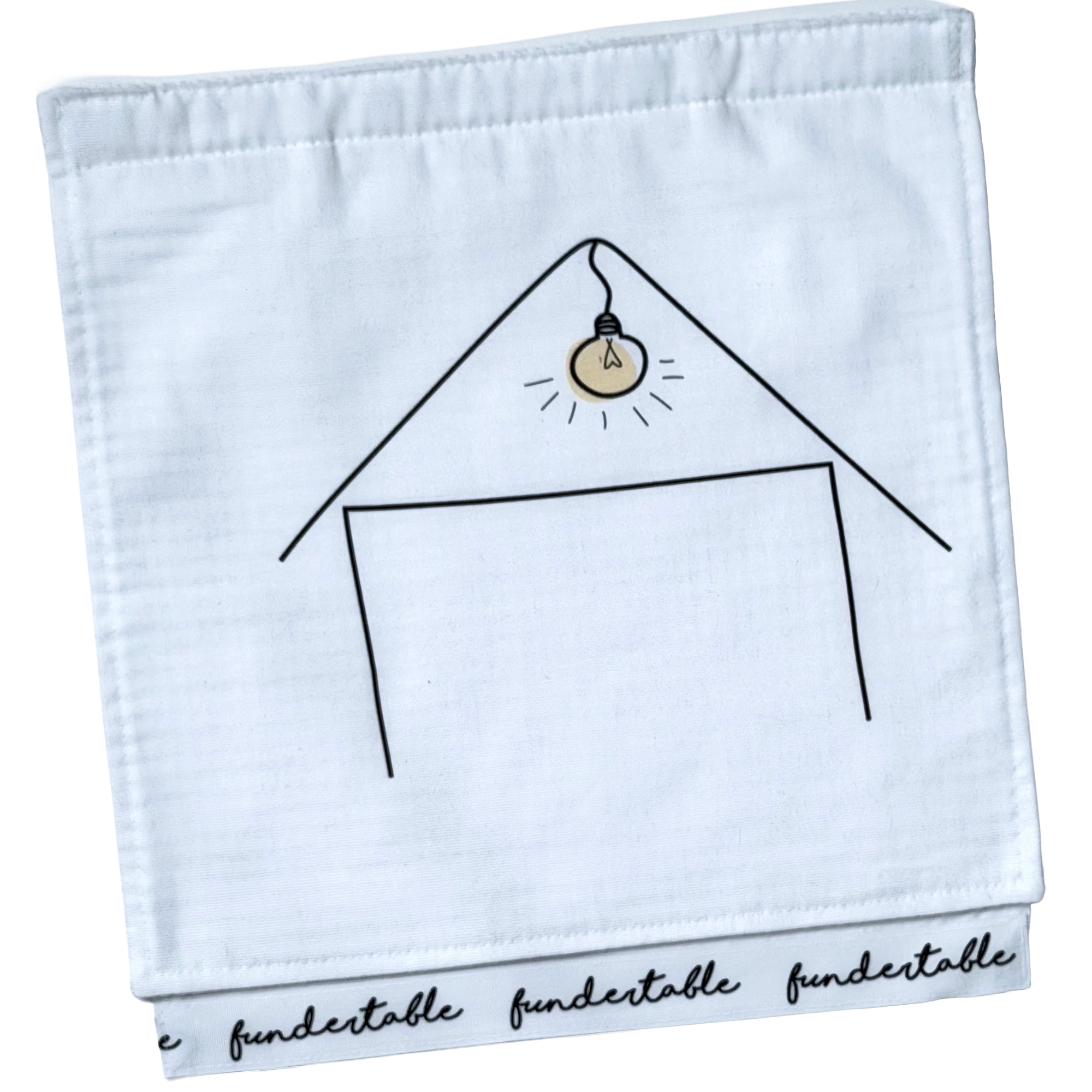 Fundertable Türklappe in neutralem Design mit einfacher Hauslinie und Lampe